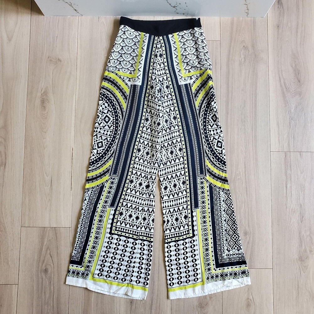 Akira Chicago Dress Pants Womens S Black Wide Leg Rayon Tribal Aztec Print
